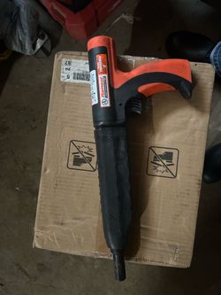 RAMSET NAIL GUN