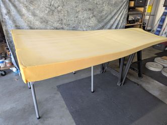 Mattress elevator