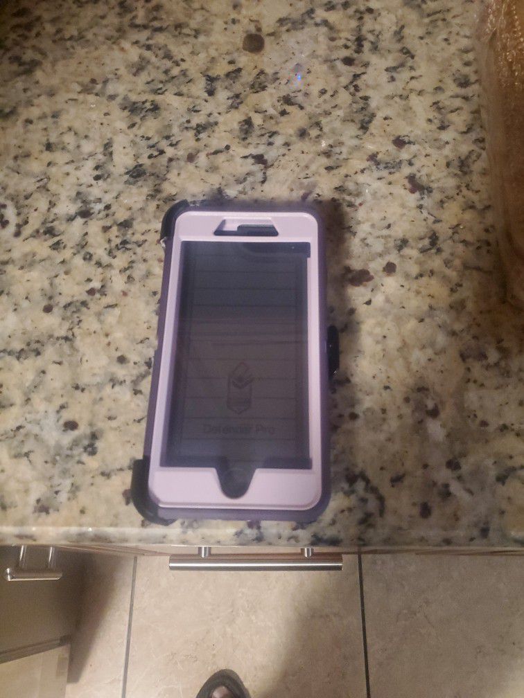 Iphone Otterbox (Limited Edition)