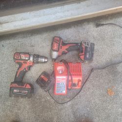 Milwaukee Drill Set