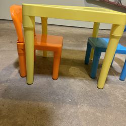 Toddler  Table  & Chair Set 