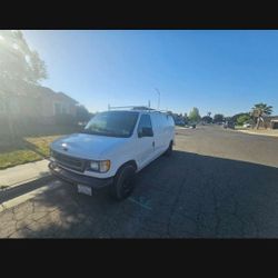 Ford Ecoline E150  135xxx