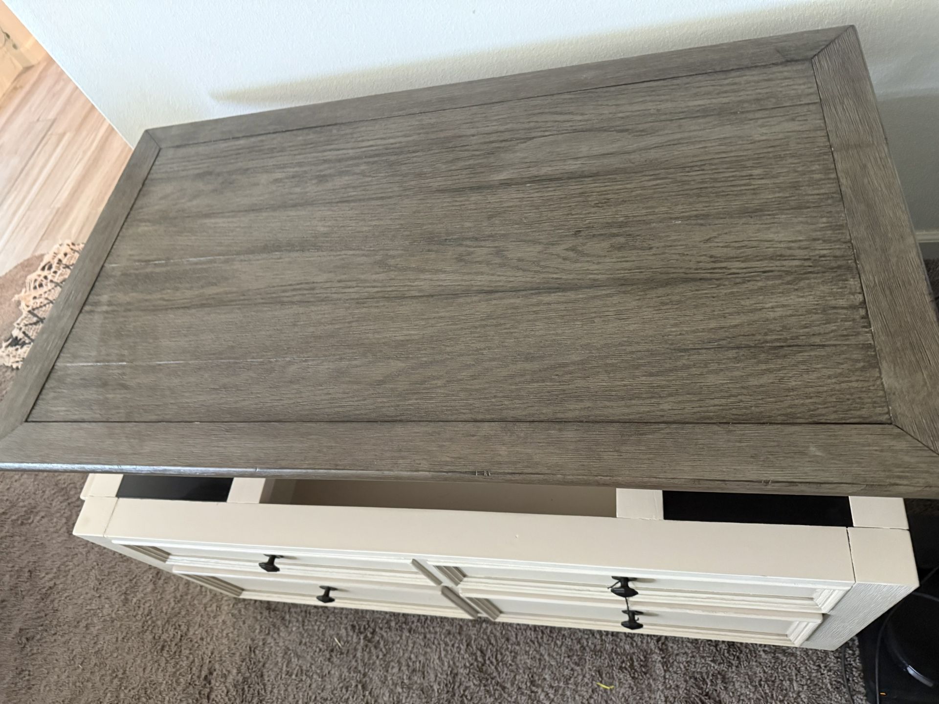 Farmhouse Lift Up Coffee Table And Matching End Table