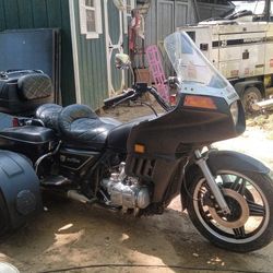 1980 Honda Goldwing GL1100s W/ removable Voyager Trike Kit 