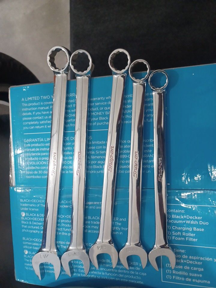 Near New Snap-on Five-piece Wrench Set 12 Point See Pics
