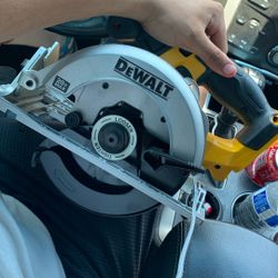 Dewalt Skill Saw 