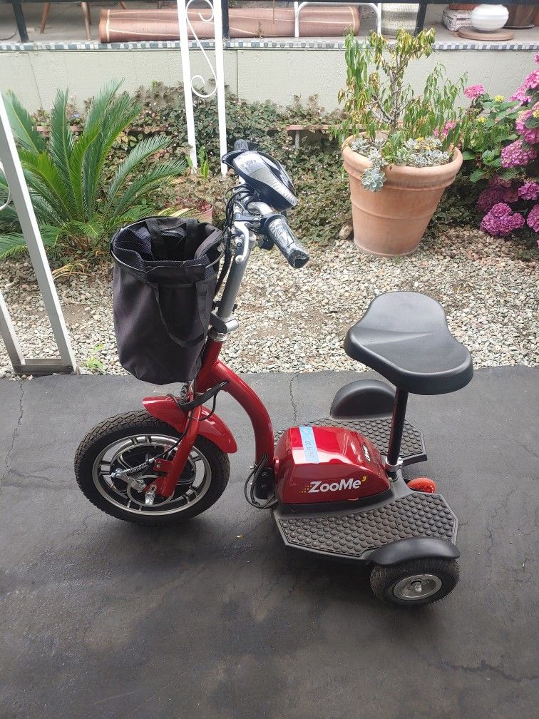 Fast Mobility Scooter With New Batteries