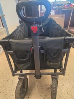 This is a Timber Ridge collapsible folding wagon,Greenway rd and cavecreek rd area