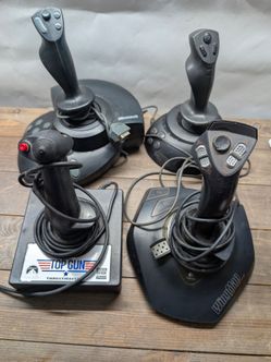 Lot of Vintage Joysticks Microsoft Topgun Thurstmaster Wingman Extreme