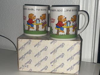 BERENSTAIN BEARS 🐻 COLLECTOR MUGS NEW