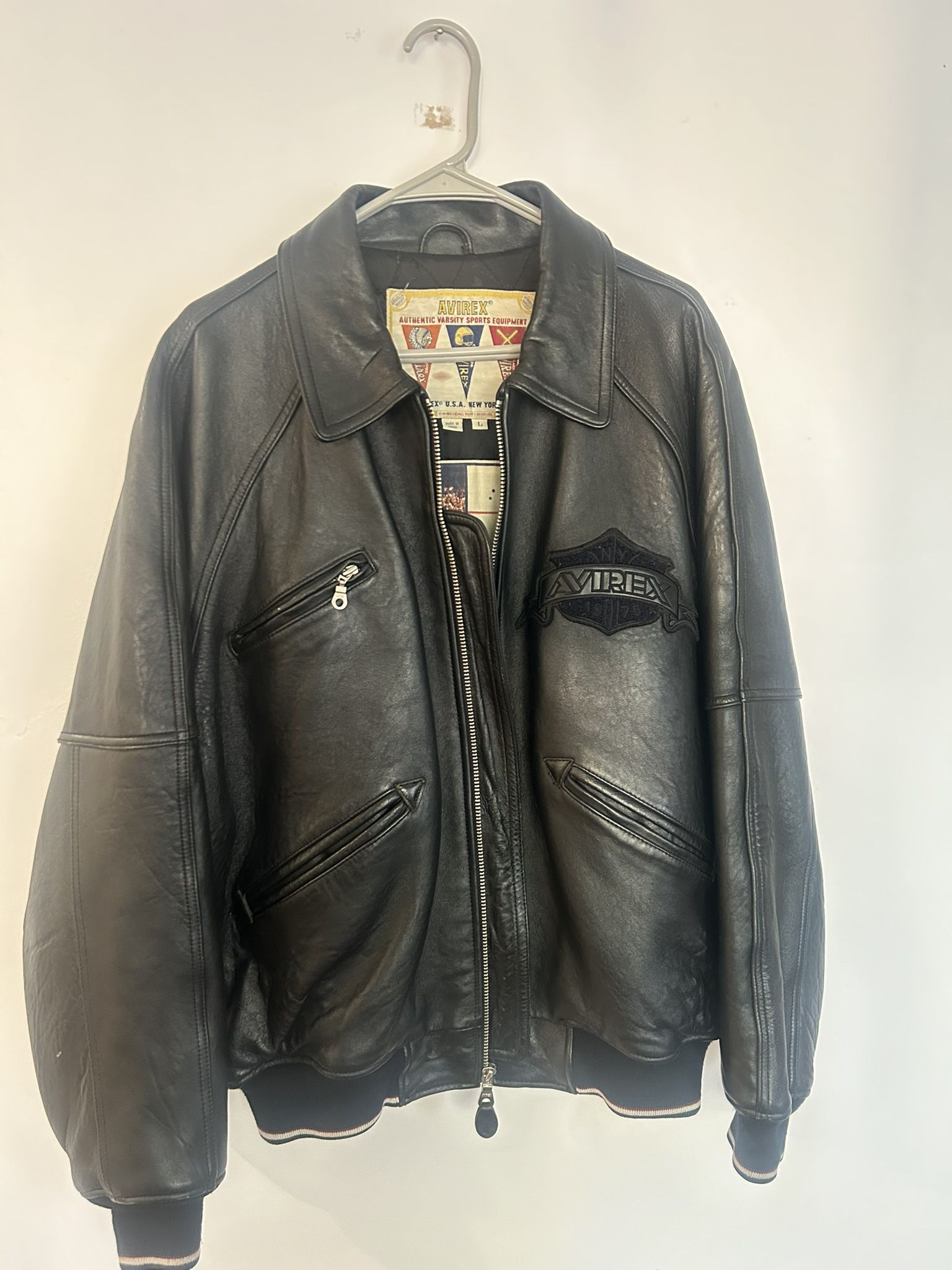 AVIREX VINTAGE VARSITY JACKET