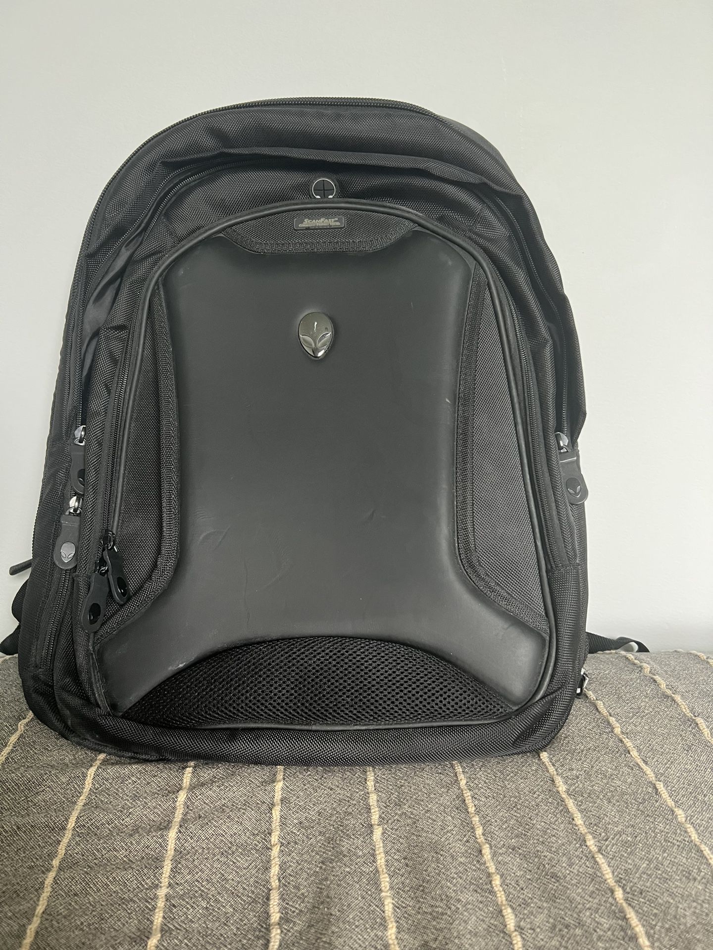 Alienware Gaming Laptop Backpack
