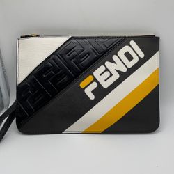 FF Wristlet