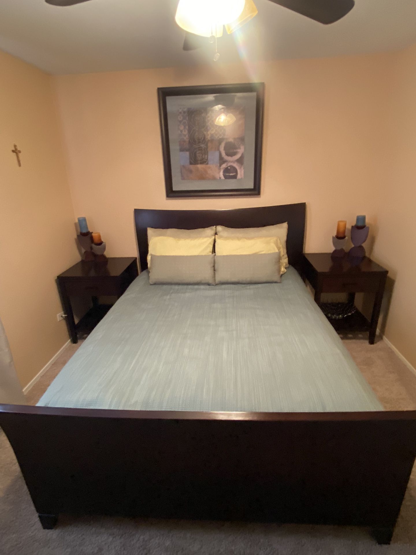 Queen Size Bedroom