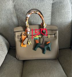 Handbag