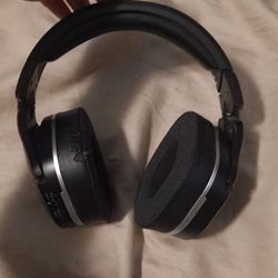 Turtle Beach Headphones with Headphone Charger