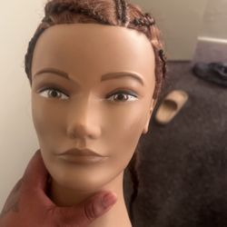 Mannequin Head