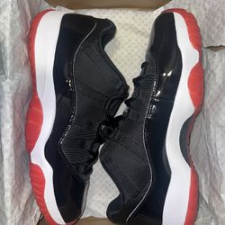 Jordan 11 Retro Low bred 12/10.5