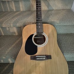 Rogue Left-handed Guitar