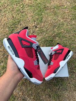 Jordan 4 Toro Bravo 2026