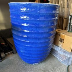 Large Planter 