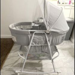 newborn bassinet with storage