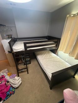 Kids bunk bed