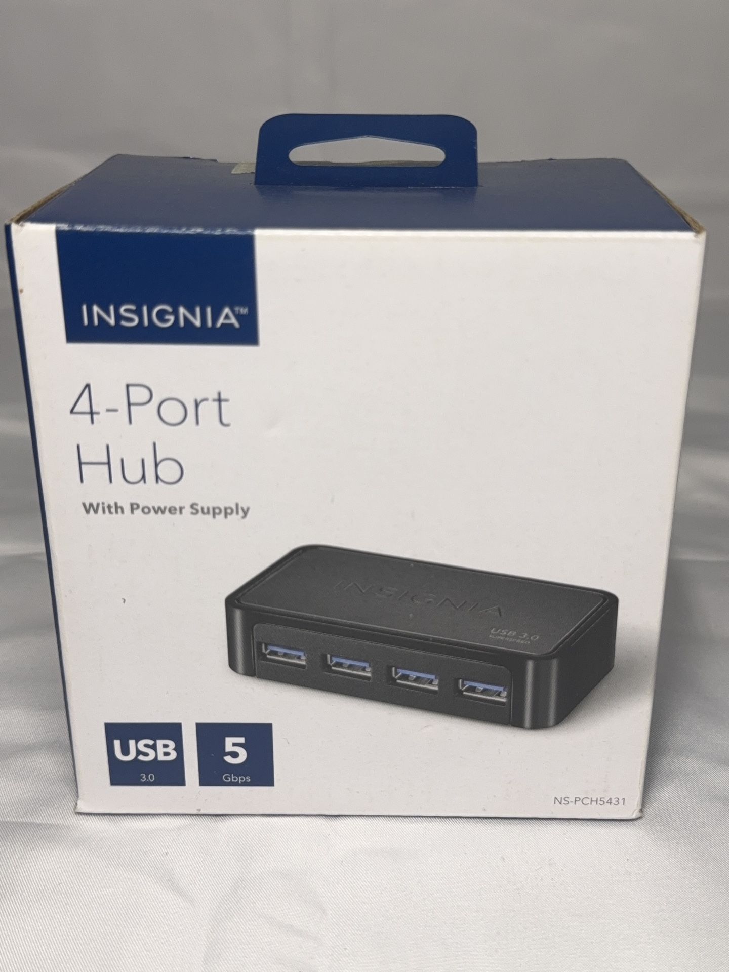 Insignia USB port hub