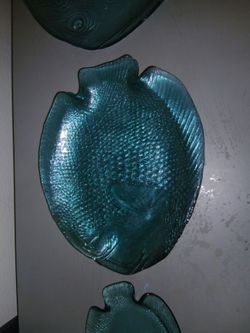 Teal Glass Fish-Shaped Serving Plate