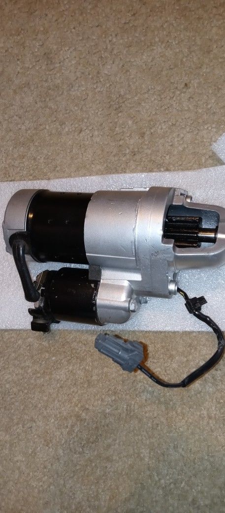 Infiniti G37 Starter