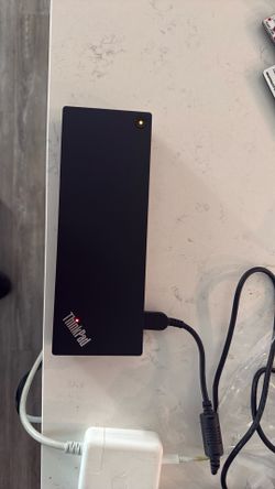 Lenovo Thinkpad thunderbolt 4 workstation dock
