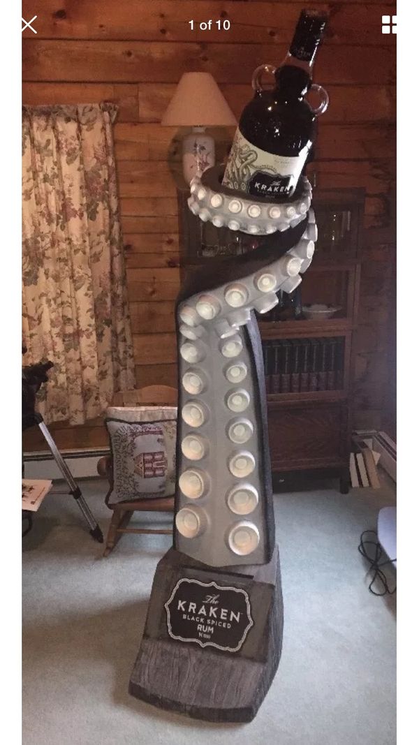 7ft Kraken rum tentacle display for Sale in Lebanon, CT OfferUp