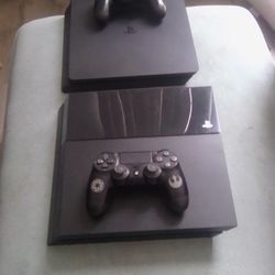Ps4 Skinny Console And Reg Console Asking 50 For Each 