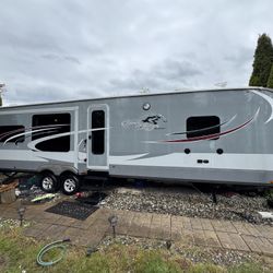 2017 Highland Ridge Open Range Roamer