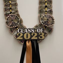 Graduation Money Lei 