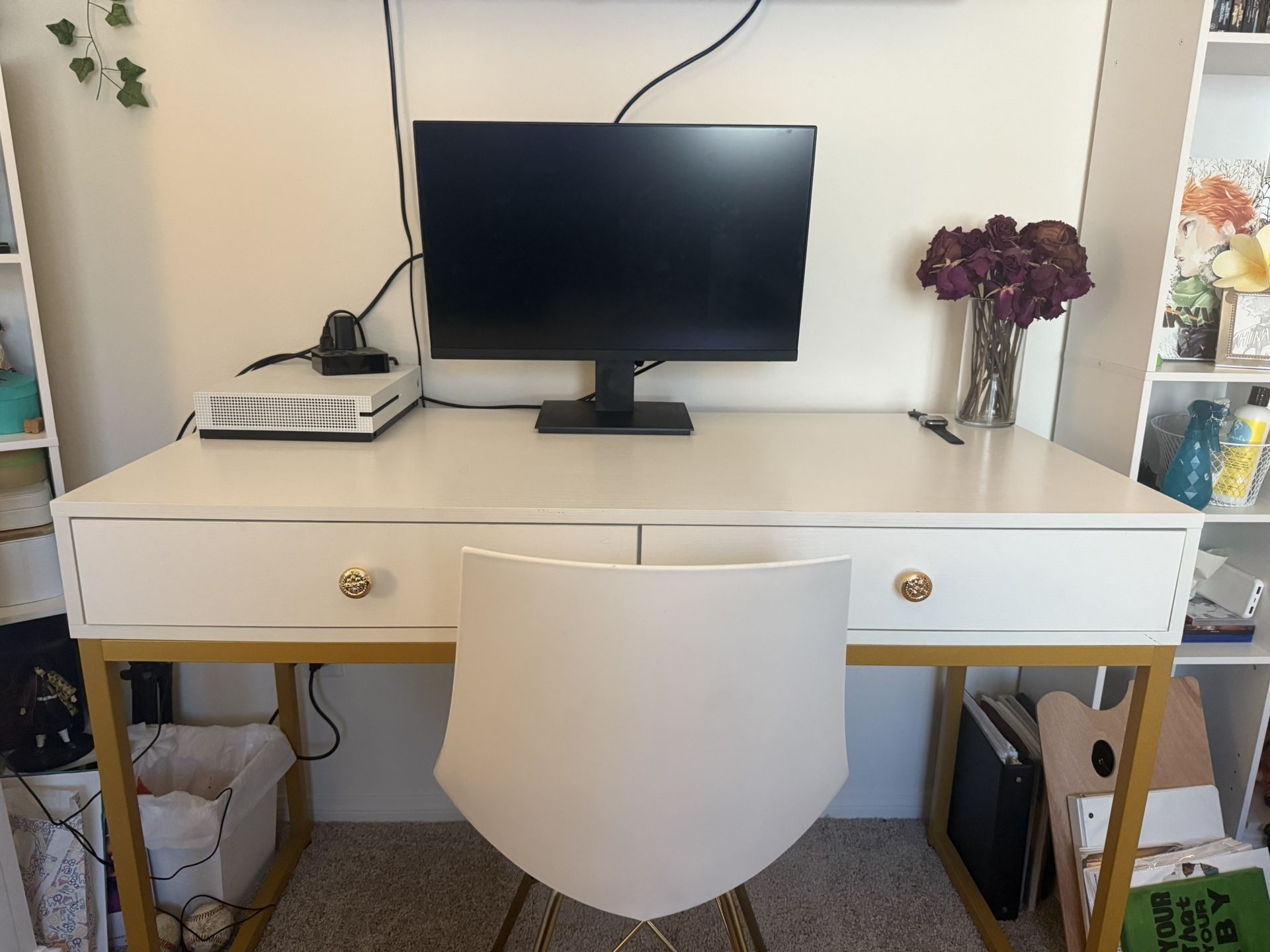 SUPERJARE Vanity Desk and Chair