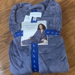 NWT Carole Hochman women plush robe Size L