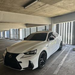 2020 Lexus Is 300 sport 
