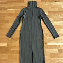 Women’s Dress.Size small.