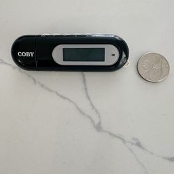 Coby amp-305-2G ( 2gb) MP3 media player USB