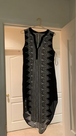 Black and white dress