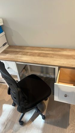 Beautiful Desk and Chair