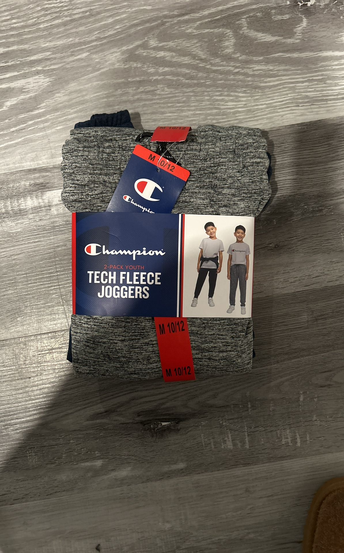 2-pc Youth Champion Tech Fleece Joggers Size M 10/12
