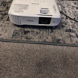 Epson Projector $200