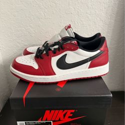 Jordan 1 low Chicago