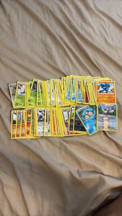 100 Pokemon card lot
