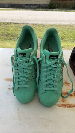 Adidas Super Star . Man’s Sz 10.5ew .