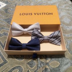 Louis Vuitton Bow 