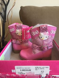 Hello kitty boots size 5