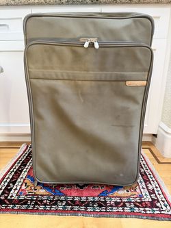 Briggs & Riley 27” Expandable Upright Suitcase – Olive Green –